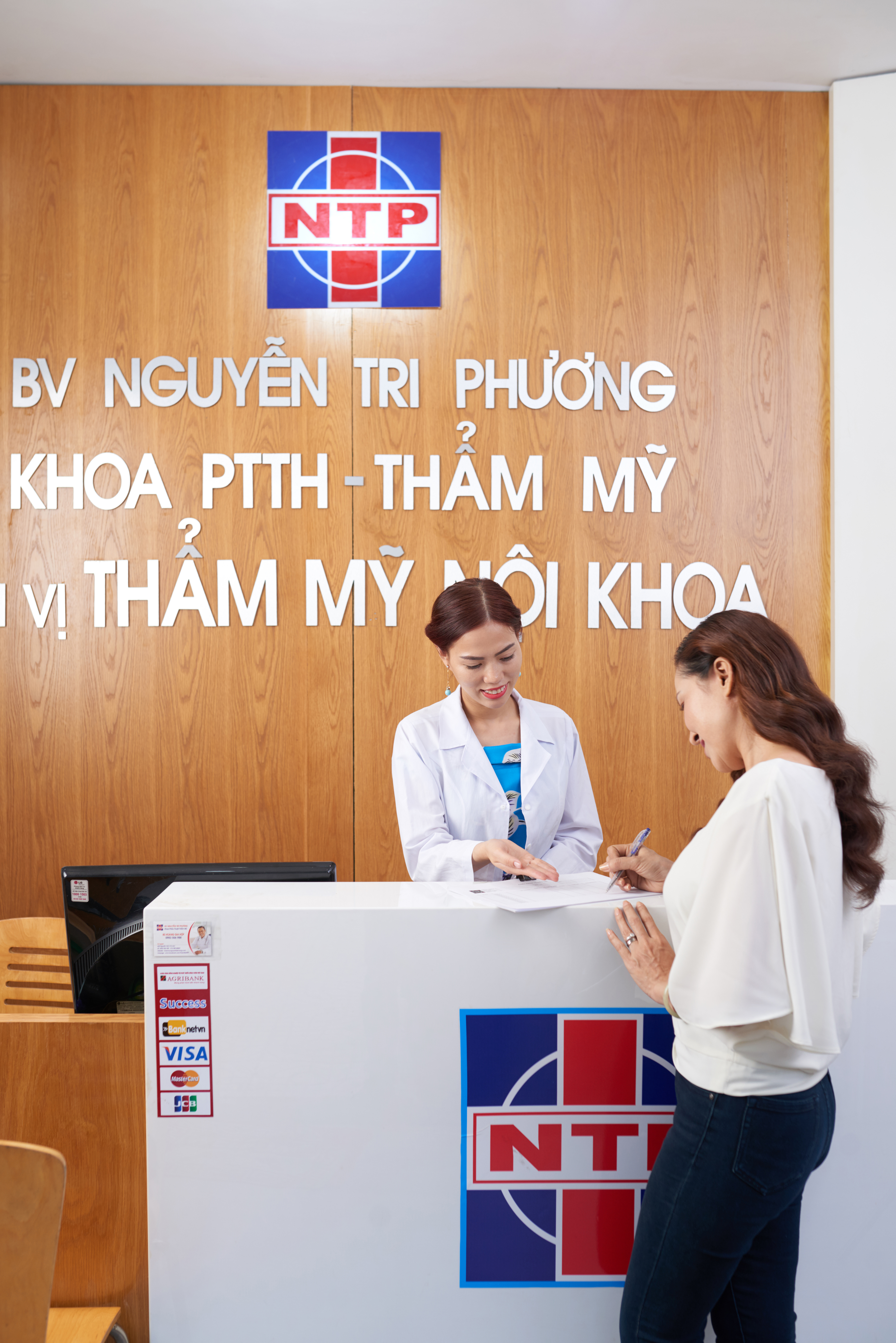 NHẠC THƯ GIÃN DO NHÂN VIEN CỦA ĐƠN VỊ THẨM MỸ ...